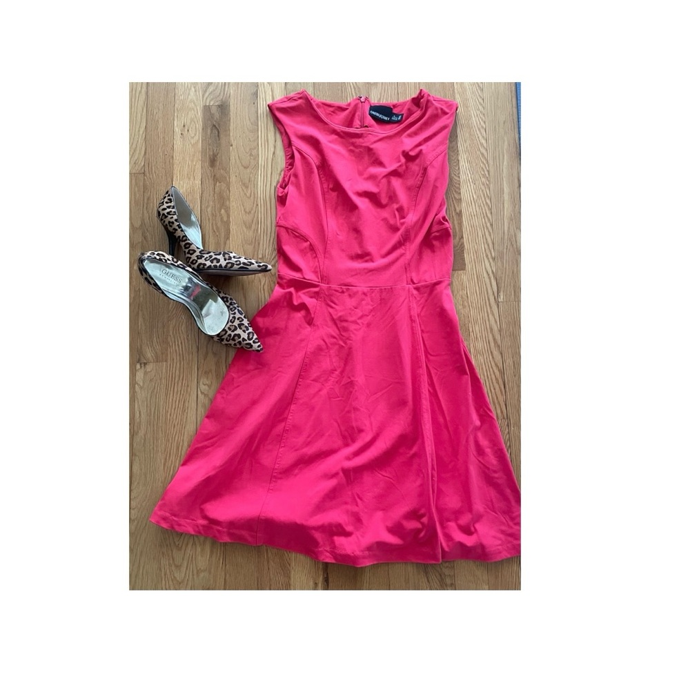 Elegant Pink Sleeveless Dress 👗